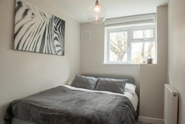 Finchley Contemporary 2 Bed Apartment + Parking هيندون المظهر الخارجي الصورة